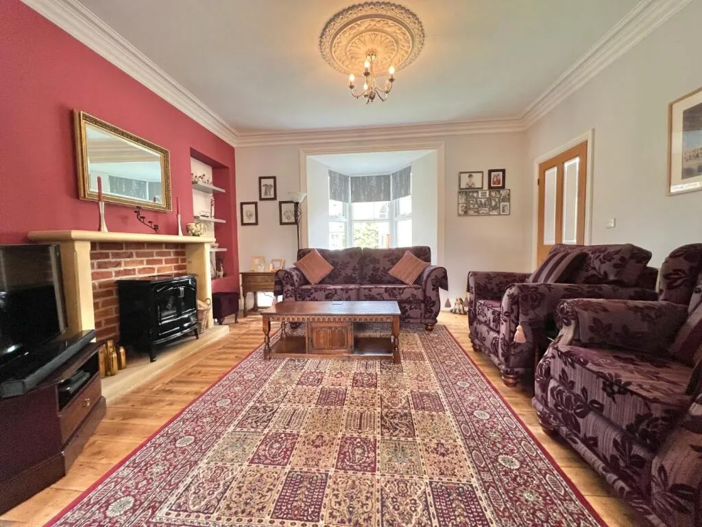 3 bed Detached