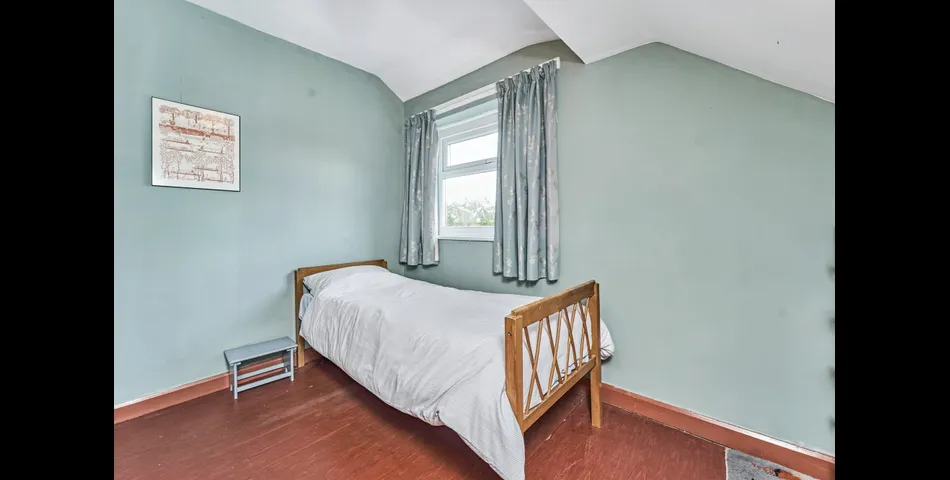 Three Bedroom Detached Family Home - Renovation Required - Birmingham (B37)