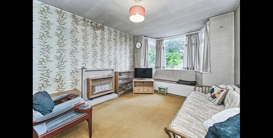 Three Bedroom Detached Family Home - Renovation Required - Birmingham (B37)