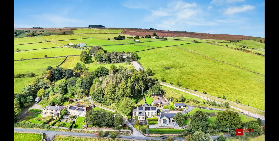 Stunning Family Home - Salterforth (BB18)