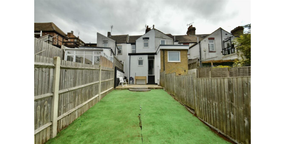 Three Bedroom Terraced Home - Excellent Investment - Rochester (ME1)