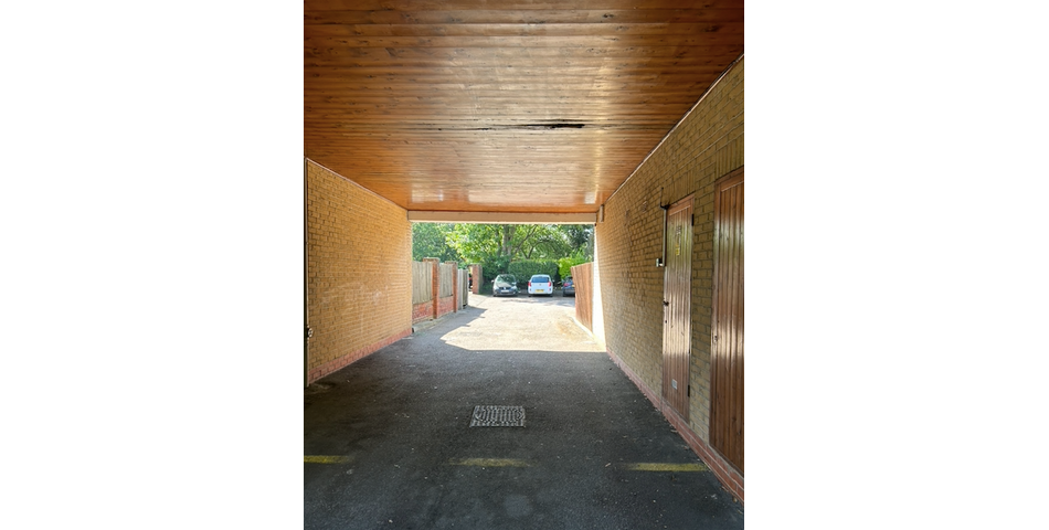 5 Shire House, Harrow Road, Leytonstone E11 3PX