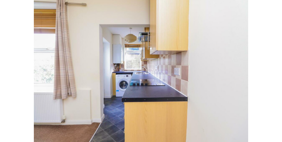 Investment/First Time Buyer Opportunity - Three Bedroom Property - Sheffield (S10)