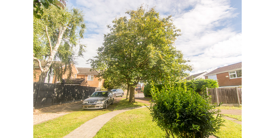 Three Bedroom Terraced Home - In need of some Modernisation - Ideal for Landlords (Wigston - LE18)