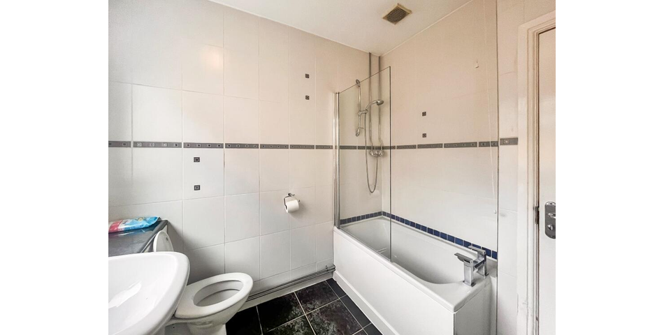 23 Holyoake Street, Enderby, Leicester LE19 4NS