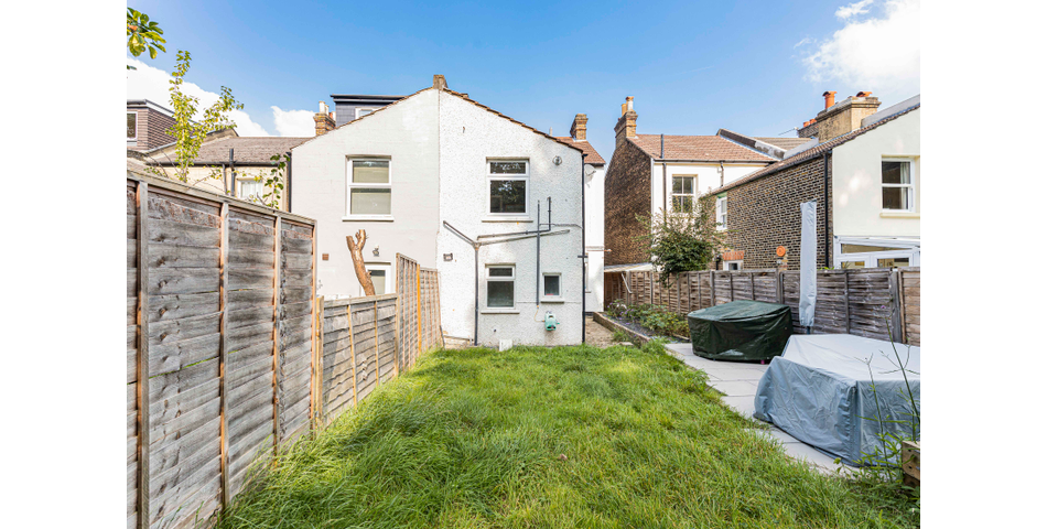 Ground Floor Maisonette for Renovation - Ideal Investment/First Time Buy - (SE20)