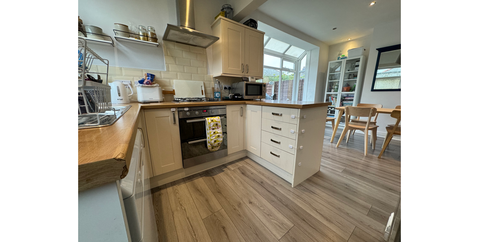 Attractive Three Bedroom Semi - Ideal First Time Purchase or Investment - Poulton-le-Flyde (FY6)