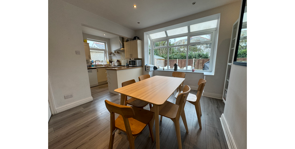 Attractive Three Bedroom Semi - Ideal First Time Purchase or Investment - Poulton-le-Flyde (FY6)