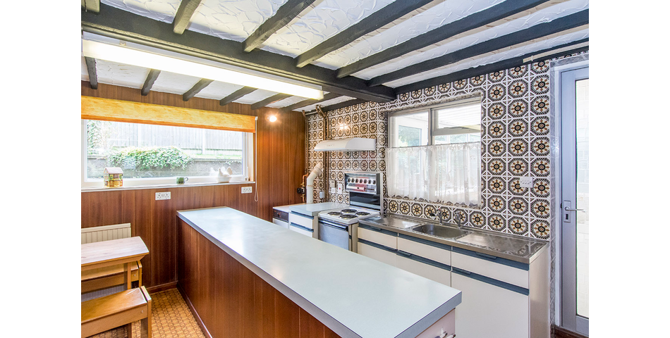 Cottage in Very Desirable Location - Requiring Modernisation - Shawell, Leicestershire (LE17)
