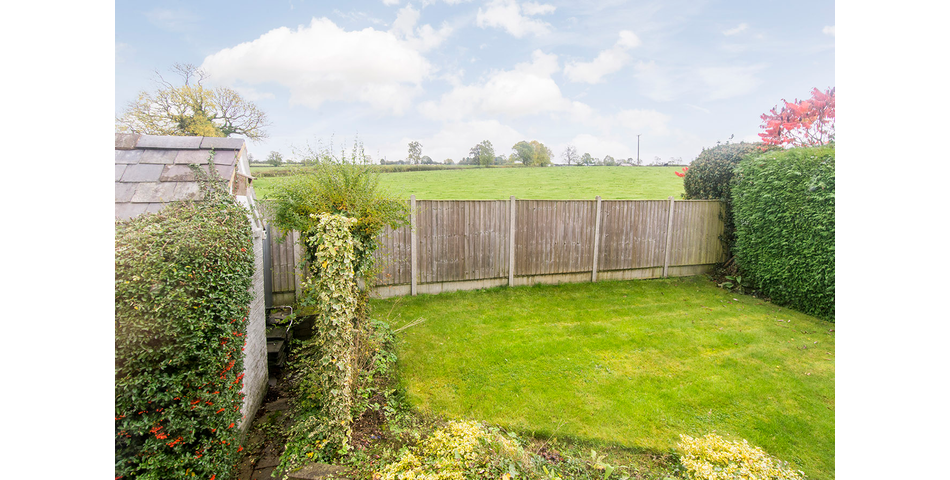 Cottage in Very Desirable Location - Requiring Modernisation - Shawell, Leicestershire (LE17)
