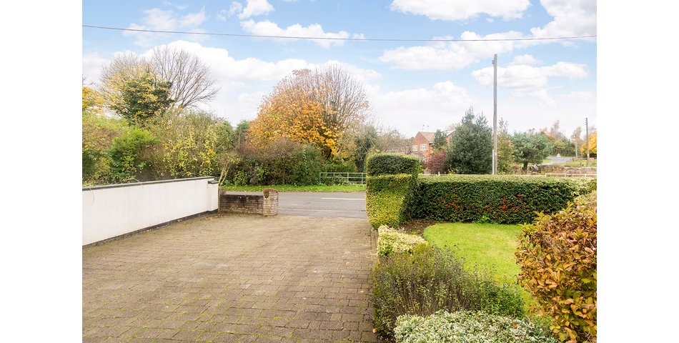 Cottage in Very Desirable Location - Requiring Modernisation - Shawell, Leicestershire (LE17)