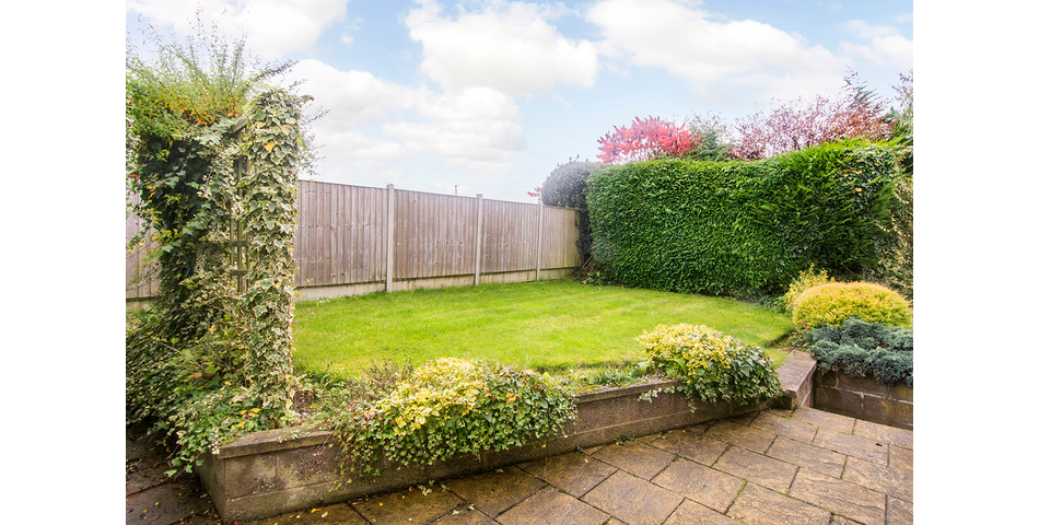 Cottage in Very Desirable Location - Requiring Modernisation - Shawell, Leicestershire (LE17)