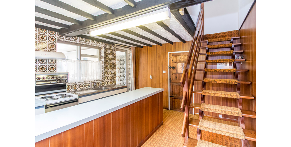 Cottage in Very Desirable Location - Requiring Modernisation - Shawell, Leicestershire (LE17)