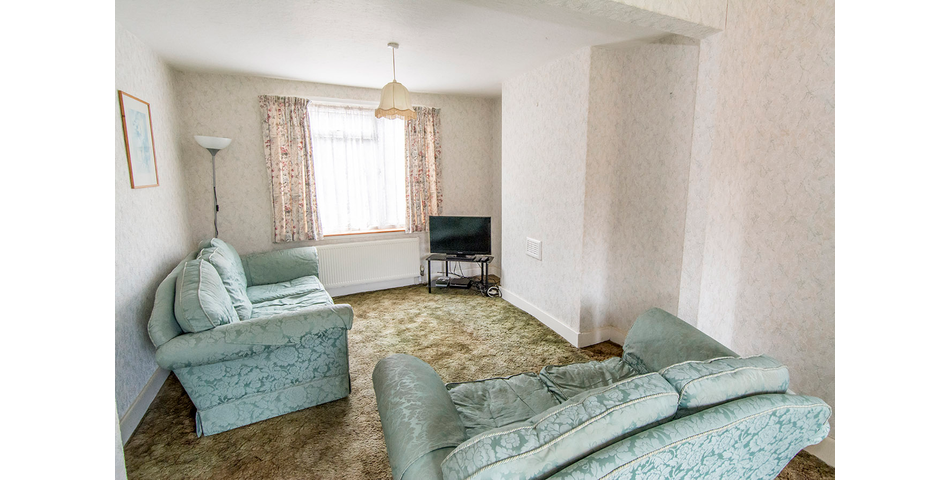 Three Bedroom Semi Detached Home - In need of Modernisation (LE17)
