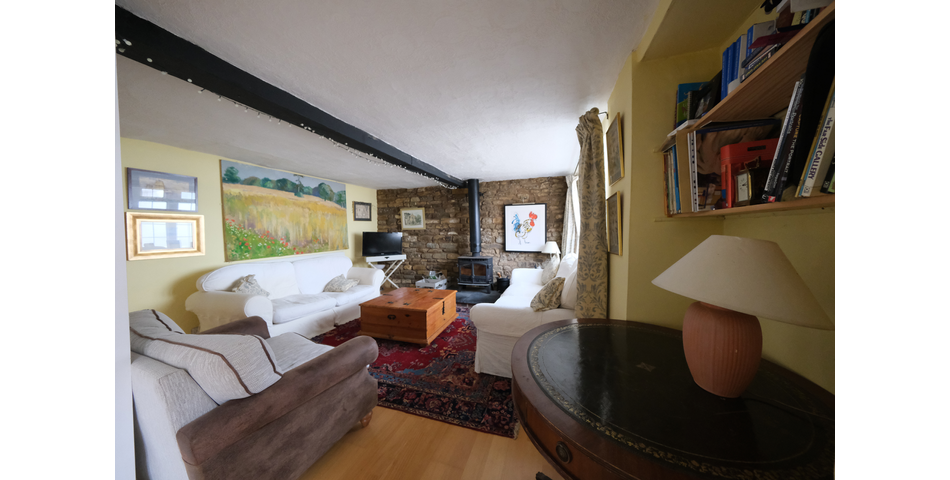 Character Cottage - Five Bedrooms - Oakham (LE15)