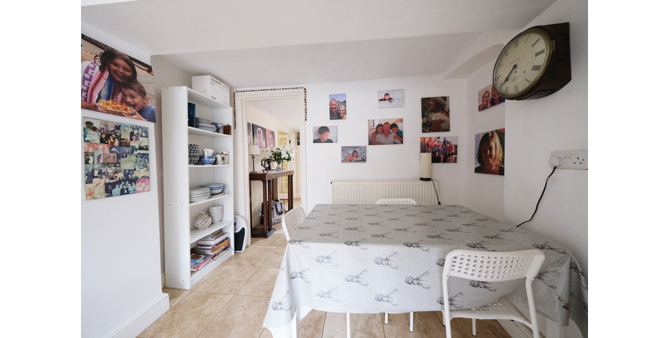 Character Cottage - Five Bedrooms - Oakham (LE15)