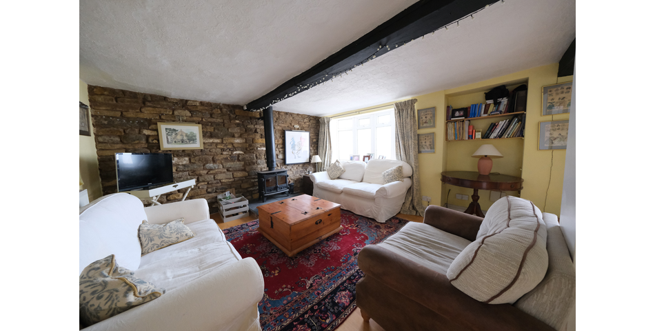 Character Cottage - Five Bedrooms - Oakham (LE15)