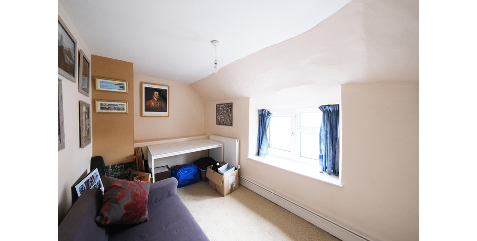 Character Cottage - Five Bedrooms - Oakham (LE15)