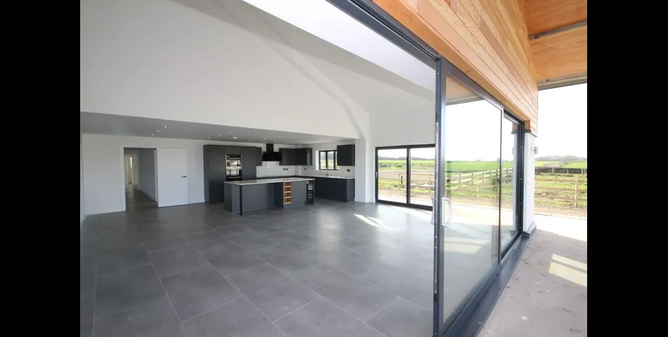 Stunning Barn Conversion - 5 Bedrooms - Private Location - Hickling Pastures, Melton Mowbray (LE14)
