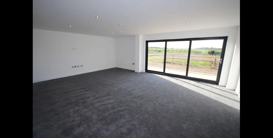 Stunning Barn Conversion - 5 Bedrooms - Private Location - Hickling Pastures, Melton Mowbray (LE14)