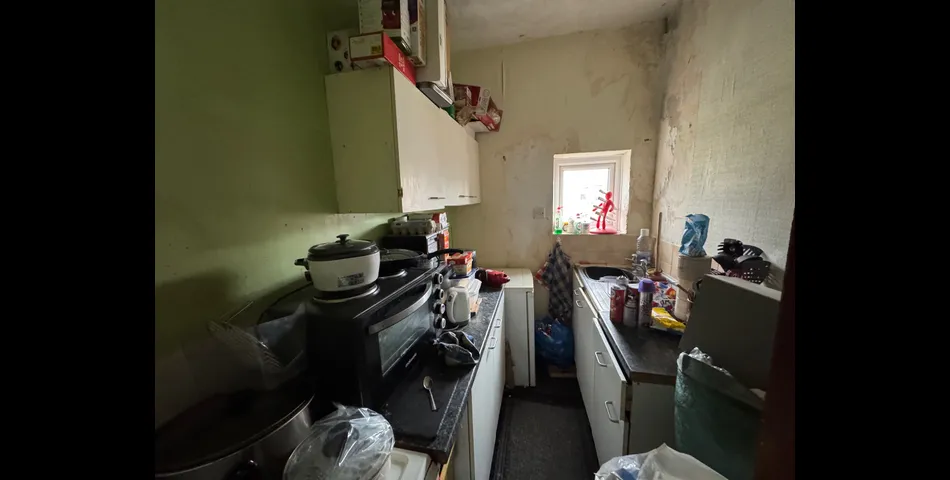 Block of 4 Flats (3x 1 Beds & 1x 2 Beds) - fully let at £19,448 p/annum - Blackpool (FY4)