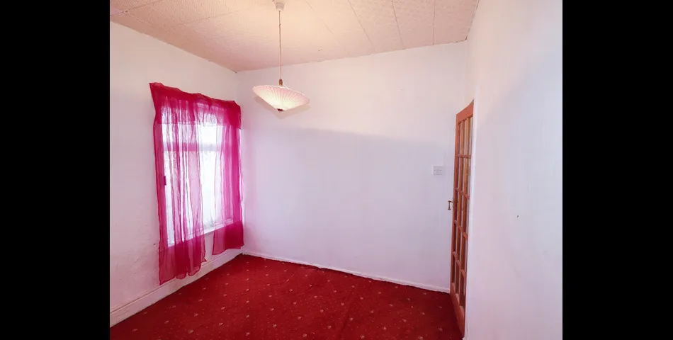 Three Bedroom Terraced Home - Modernisation Required - Batley (WF17)