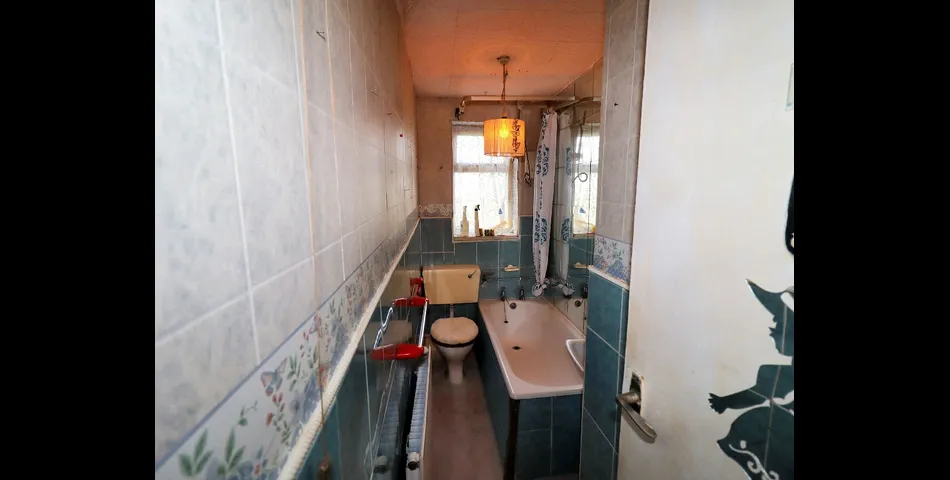 Three Bedroom Terraced Home - Modernisation Required - Batley (WF17)