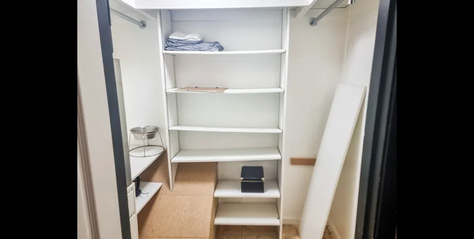 One Bedroom Terrace Home - Ideal First Time or Investment Purchase - Orpington, Kent (BR5)