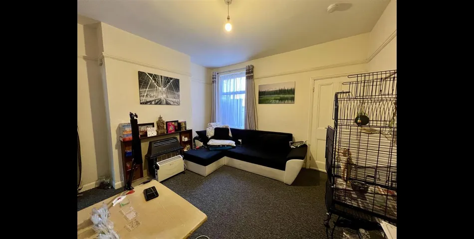 Terraced Home converted into two flats - Tenanted Investment Opportunity - Aylestone, Leicster (LE2)