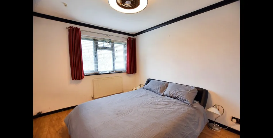One Bedroom Terrace Home - Ideal First Time or Investment Purchase - Orpington, Kent (BR5)