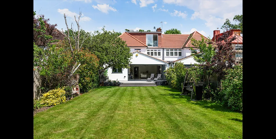 Exceptional Semi Detached Home - Fully Modernised and Extended - Ewell/Epsom (KT17)