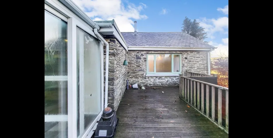Immaculately Presented Cottage Ideal for Investment - Llandysul (SA44)