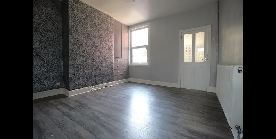 Three Bedroom Terraced Home - Ideal Buy-to-Let Investment - Walsall (WS3)