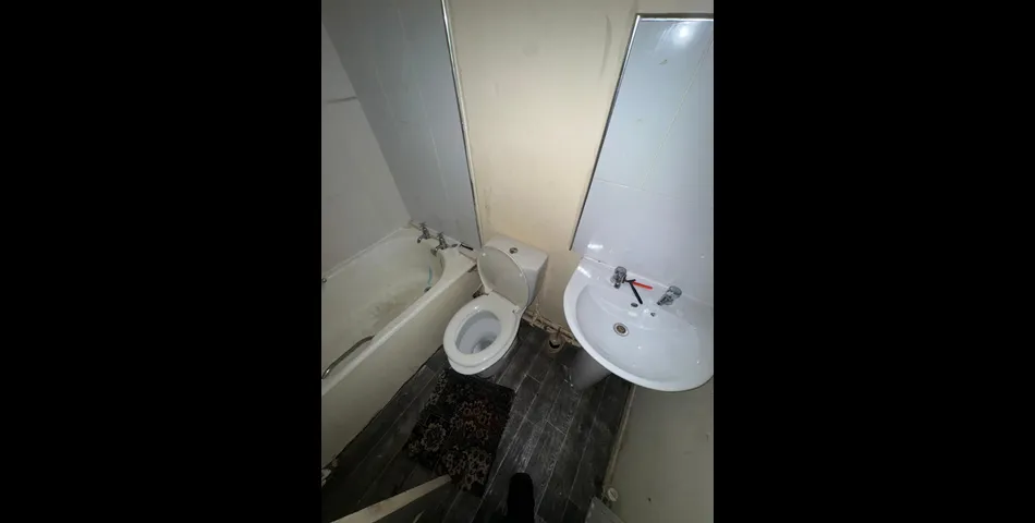 Terraced Home requiring Improvement - Ideal Investment/Buy-to-Let - Burnley (BB10)