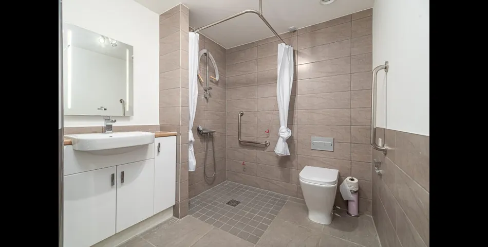 Over 60's Retirement Apartment - Excellent Condition - McCarthy Stone - One Bedroom - Market Harborough (LE16)