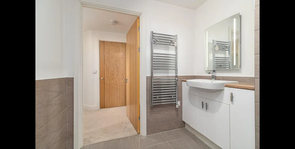 Over 60's Retirement Apartment - Excellent Condition - McCarthy Stone - One Bedroom - Market Harborough (LE16)