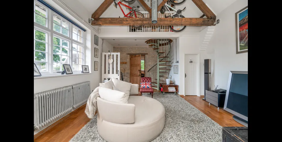 Stunning Luxury Cottage - Ideal Investment/First Time Buy - Market Overton, Rutland