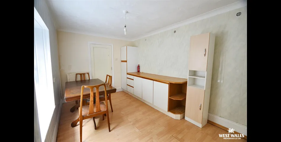 Terraced Home - Ideal First Time or Investment Purchase