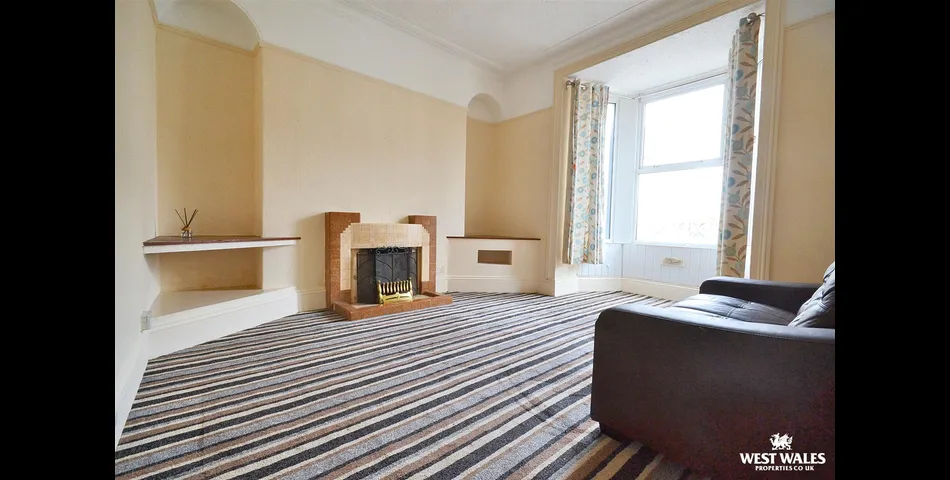 Terraced Home - Ideal First Time or Investment Purchase