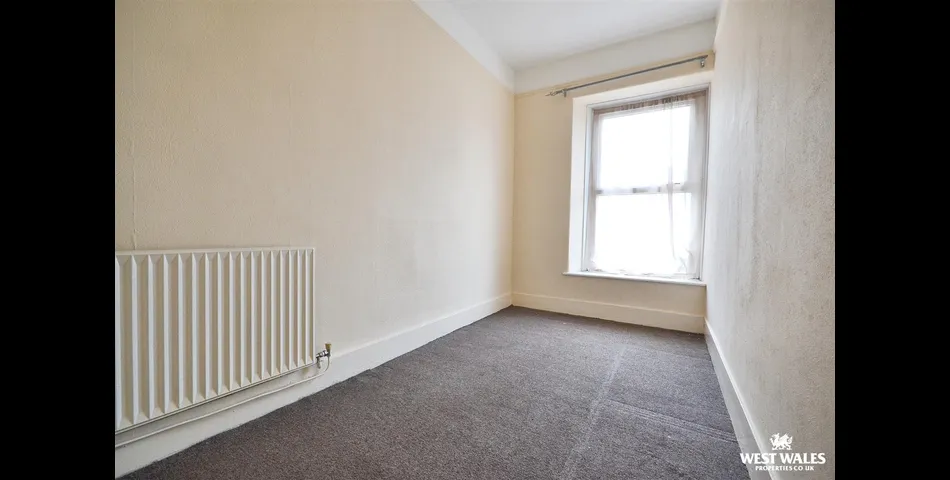 Terraced Home - Ideal First Time or Investment Purchase