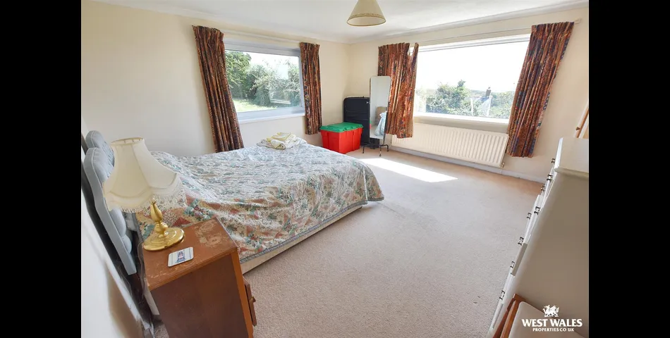 Four Bedroom Detached Home - Spectacular Views - Huge Potential - Solva (SA62)