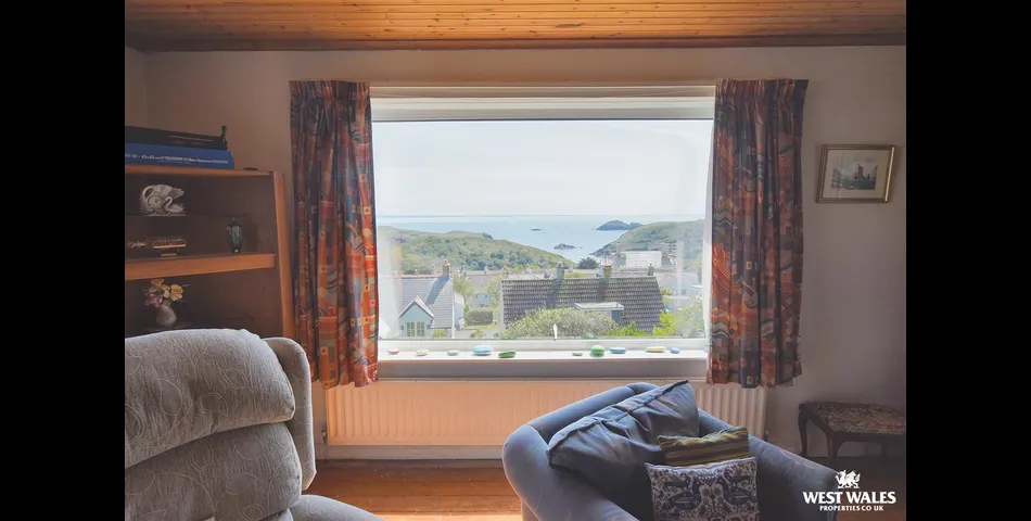 Four Bedroom Detached Home - Spectacular Views - Huge Potential - Solva (SA62)