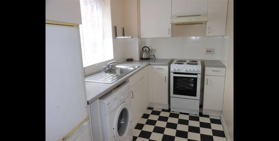 5 Shire House, Harrow Road, Leytonstone E11 3PX