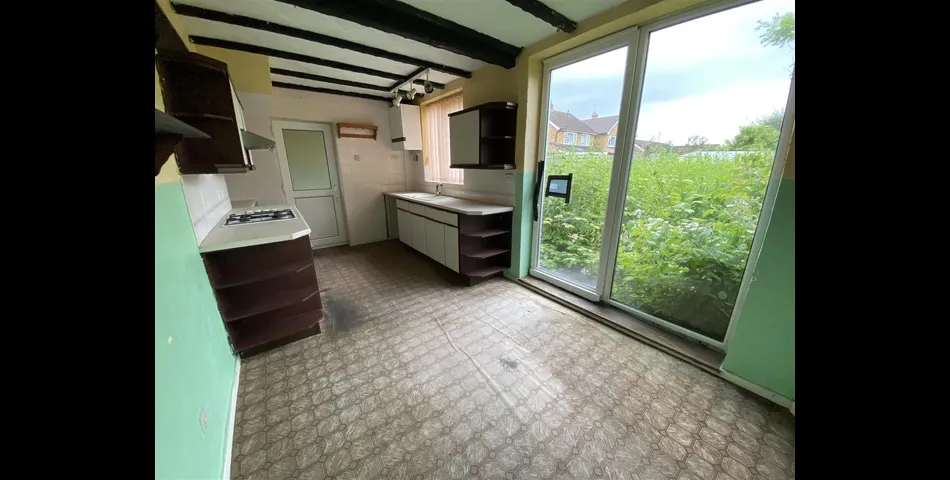 Three Bedroom Semi - In need of Renovation - Leicestershire (LE8)