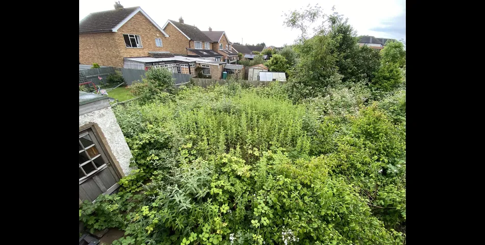 Three Bedroom Semi - In need of Renovation - Leicestershire (LE8)