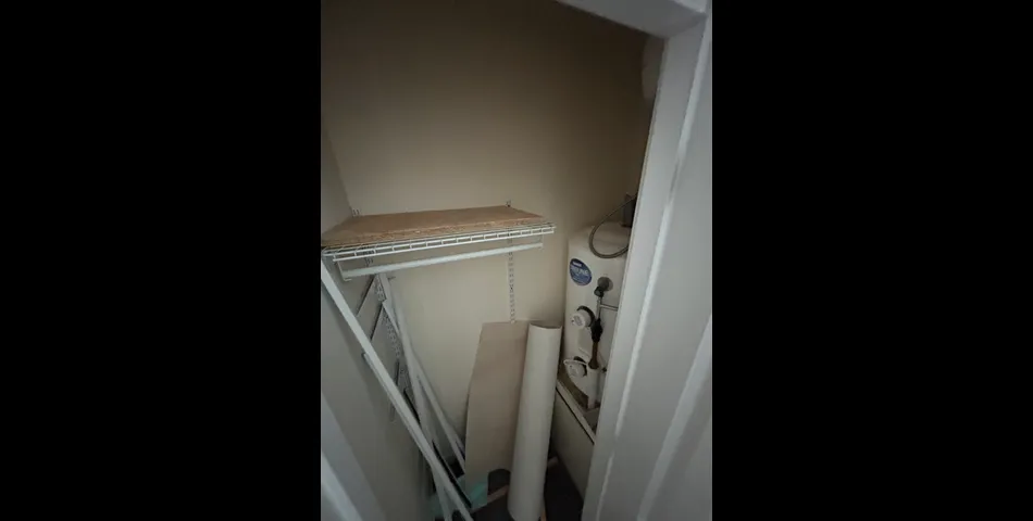 Two Bedroom Apartment - Vacant - Ideal First Time or Investment Purchase - (Net 8% Yields) - Burnley (BB11)