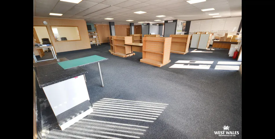 Vacant Commerical Unit - Pembrokeshire (SA67)