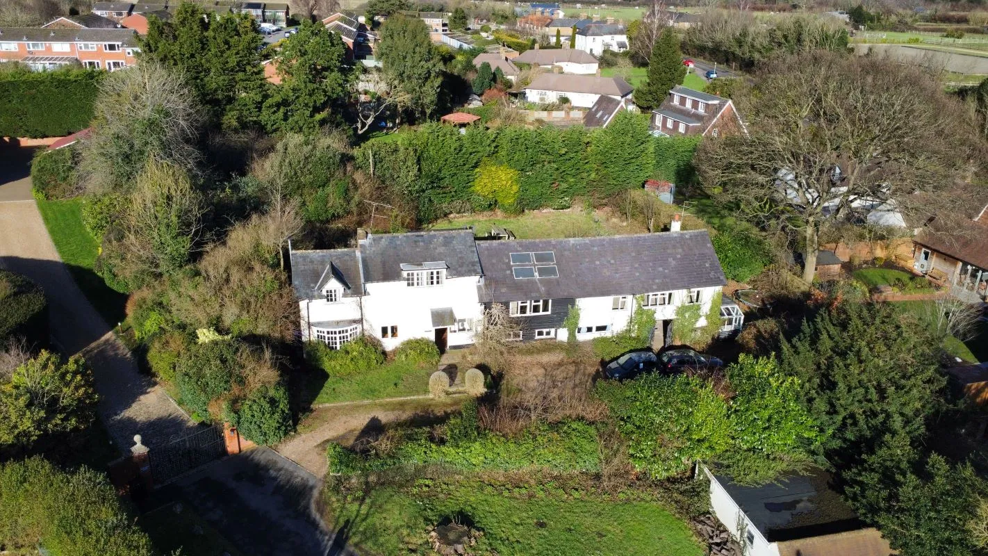 Lot 112 - Maryfield Cottage, High Street, Taplow, Maidenhead, Berkshire, SL6 0EX