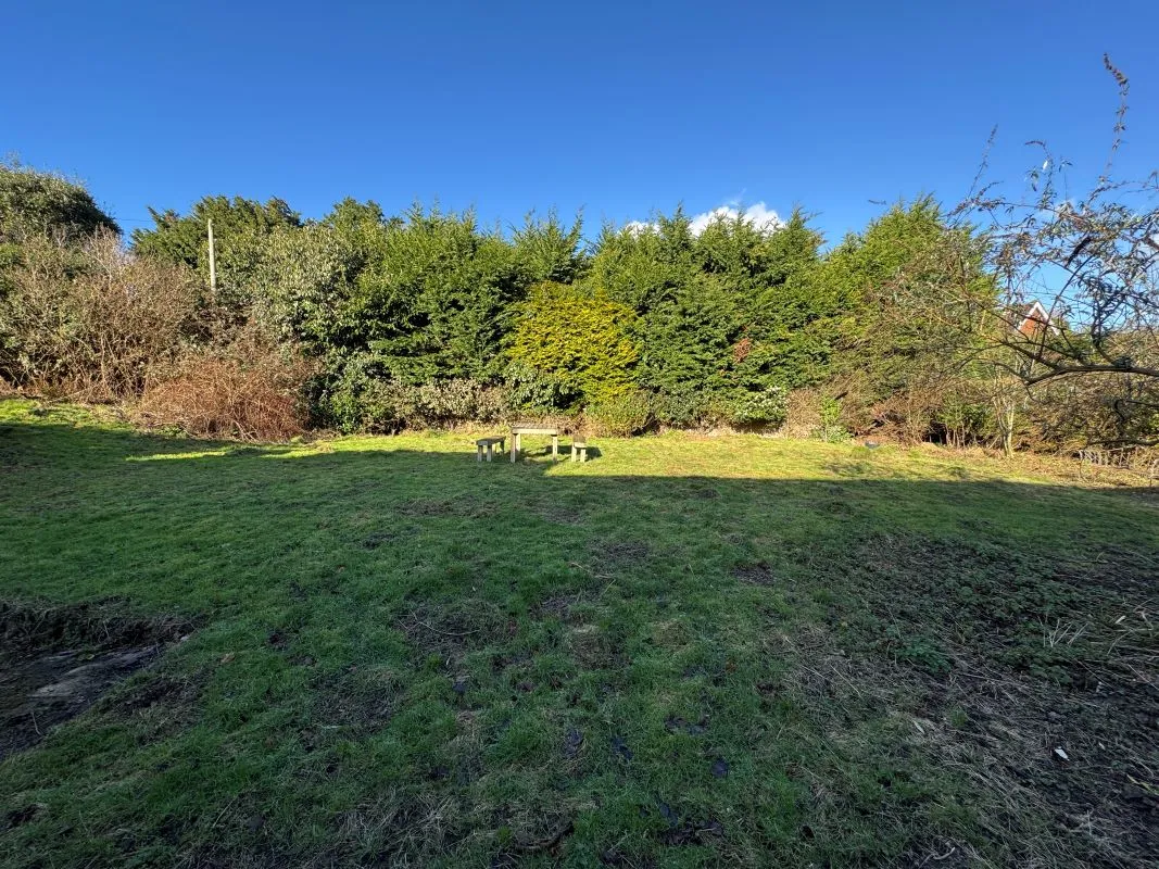 Lot 112 - Maryfield Cottage, High Street, Taplow, Maidenhead, Berkshire, SL6 0EX