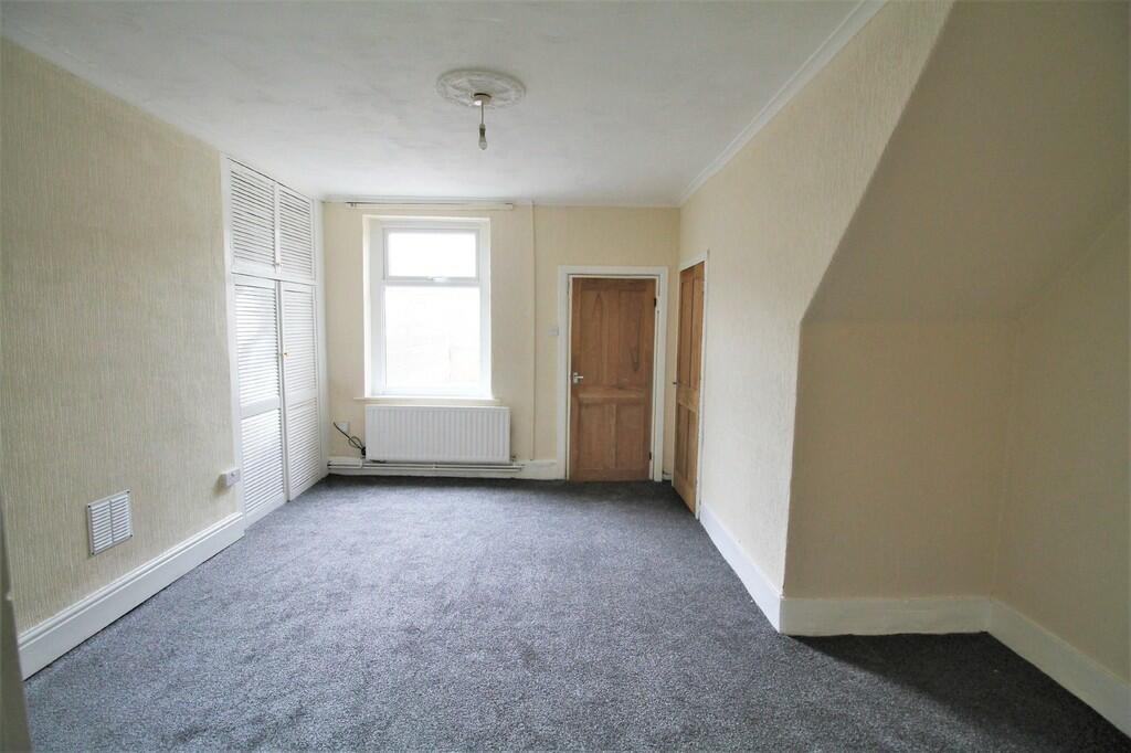 2 bed Terraced